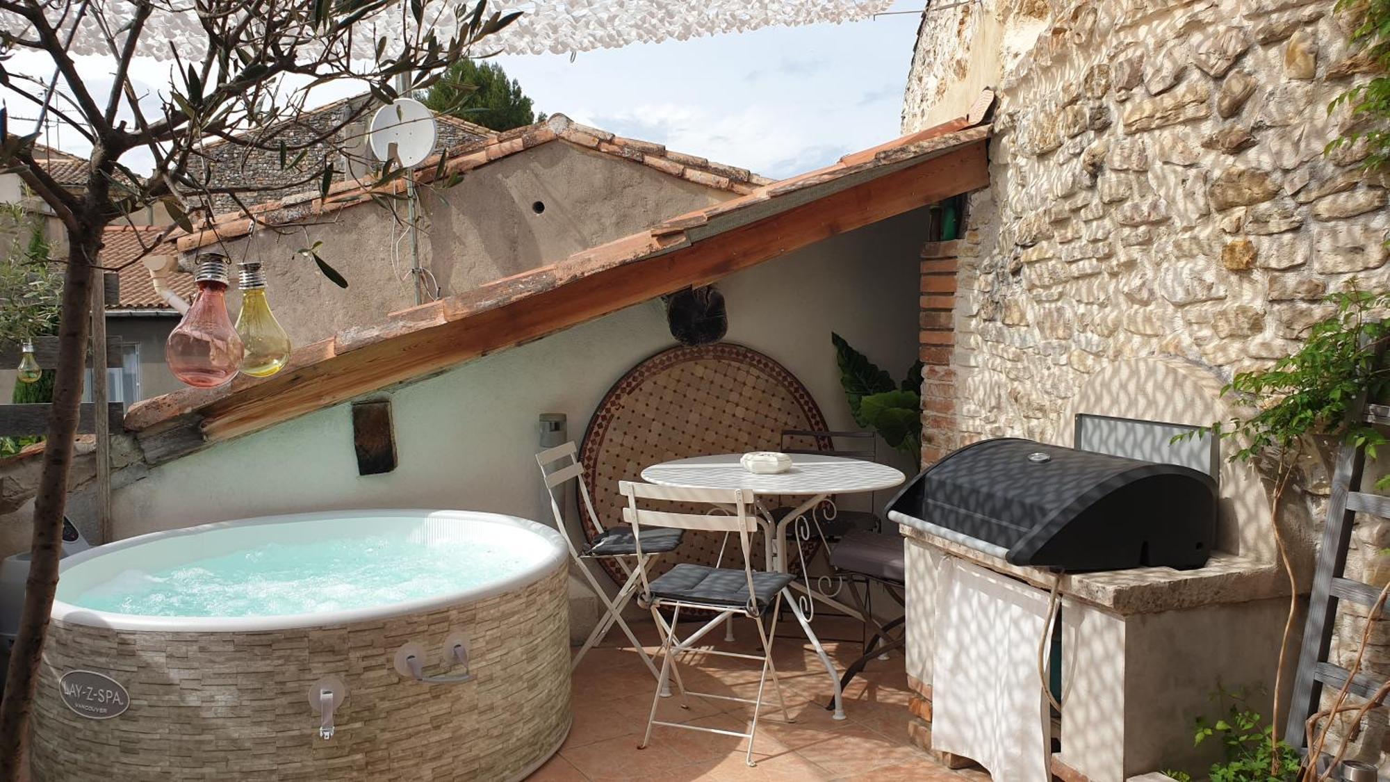 Maison Avec Jacuzzi Et Terrasse Sur Les Toits Brignon Eksteriør bilde
